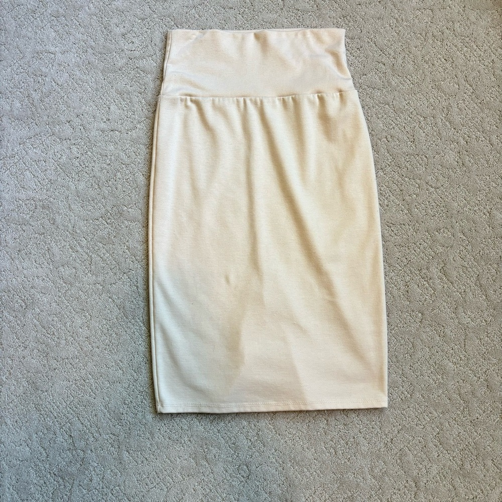 Small Cream Pencil Skirt